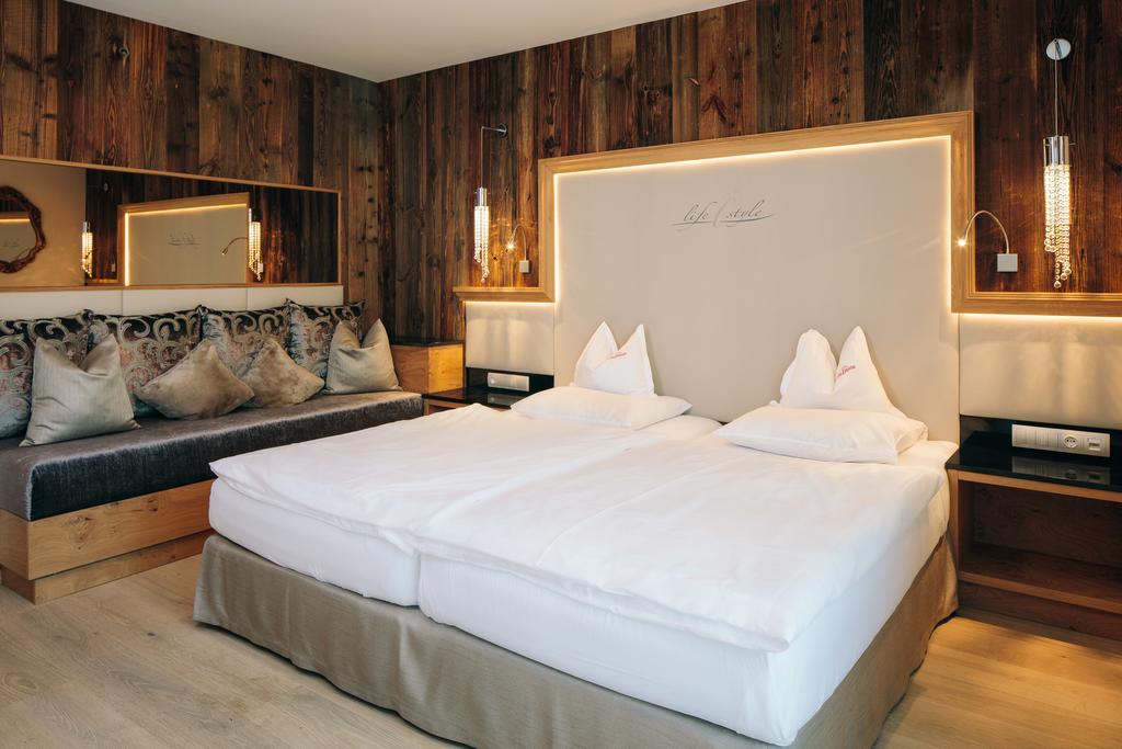Wellnesshotel Cervosa Serfaus Extérieur photo